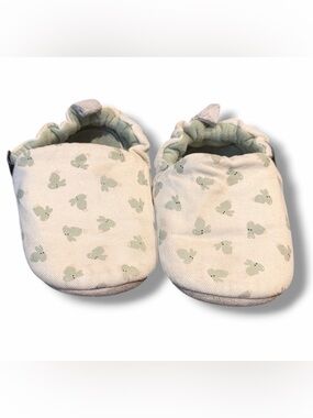 VGUC Cream & Green Bunny Print Baby Soft-Soled French Slip Ons (12-18 Months)
